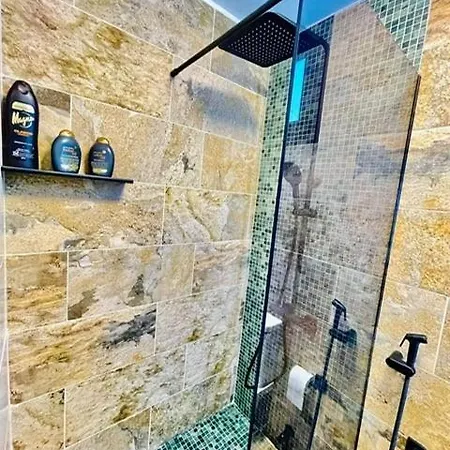 Waves And Relax In Apartamerica Apartman *